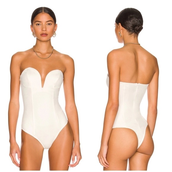 Superdown Gianna Sweetheart Bodysuit in White Size M - Picture 1 of 10